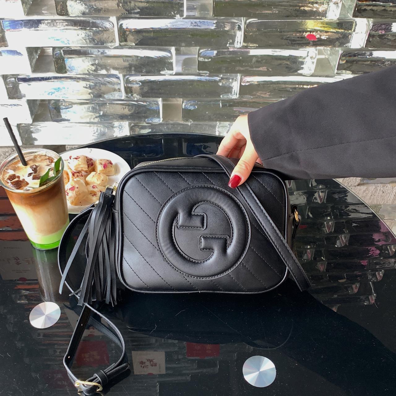 Gucci bag 132692