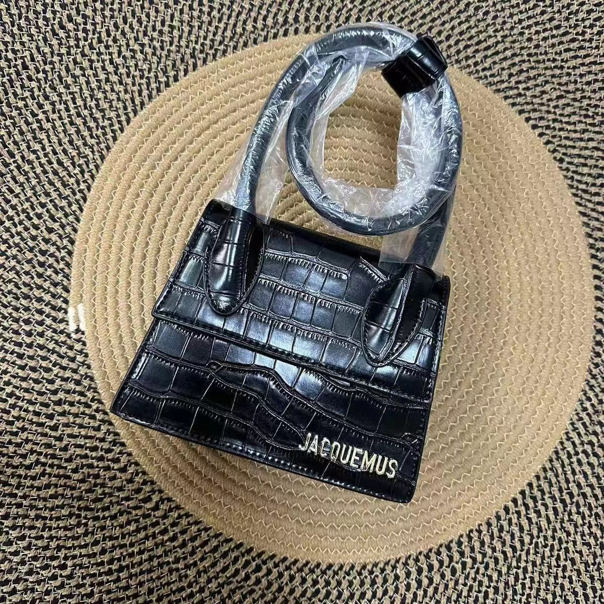 JACQUEMUS Crocodile Handbag 20cm