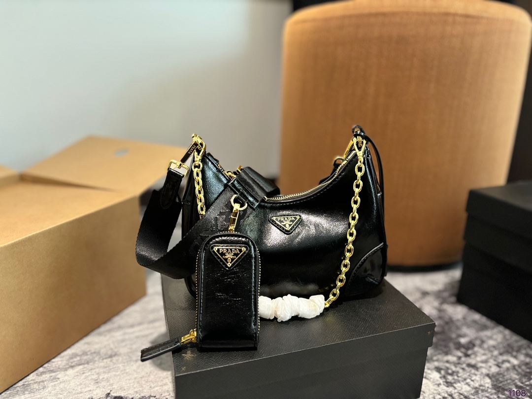 Prada 3in1 hobo leather bag