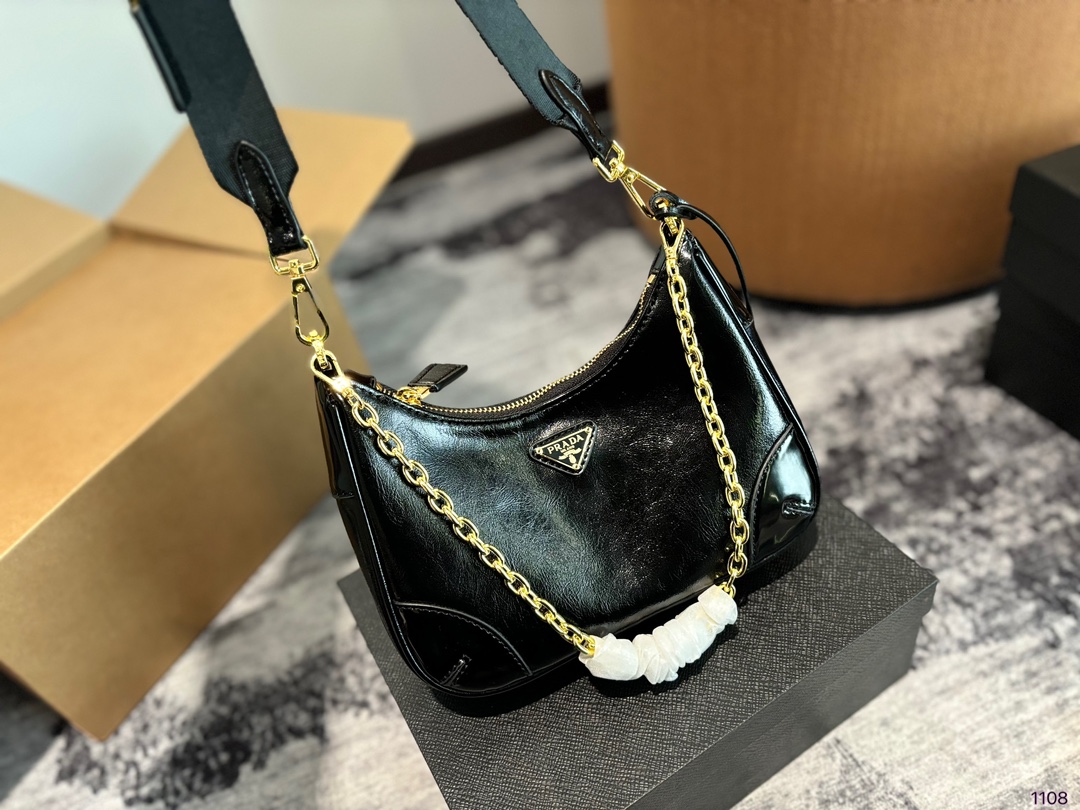 Prada 3in1 hobo leather bag