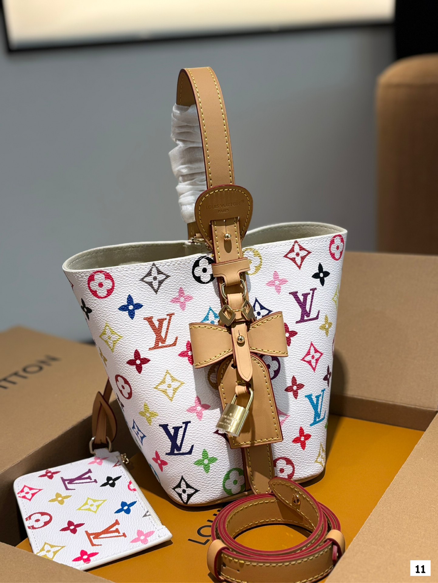 LV ALL IN BB Bucket bag 135510
