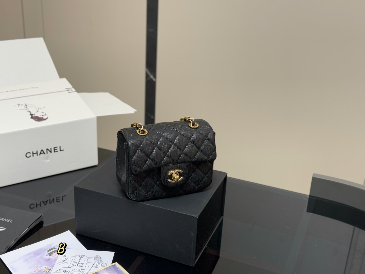 CHANEL 24B CF handbag